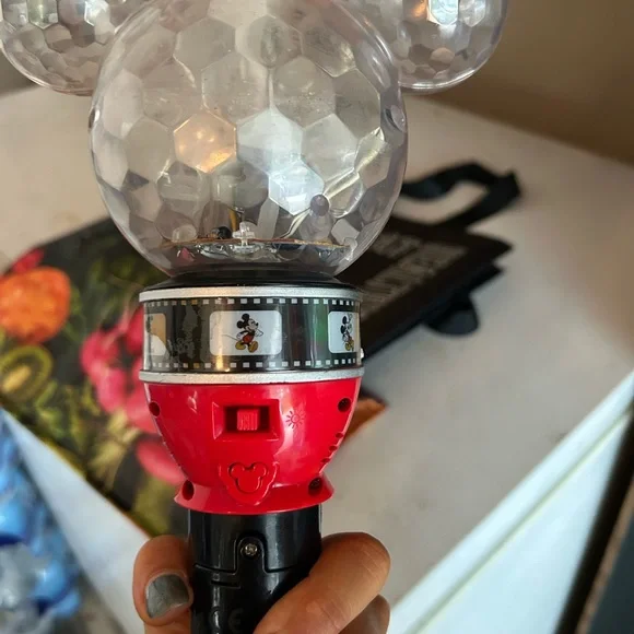 Disney Mickey mouse bubble wand - Picture 2 of 2